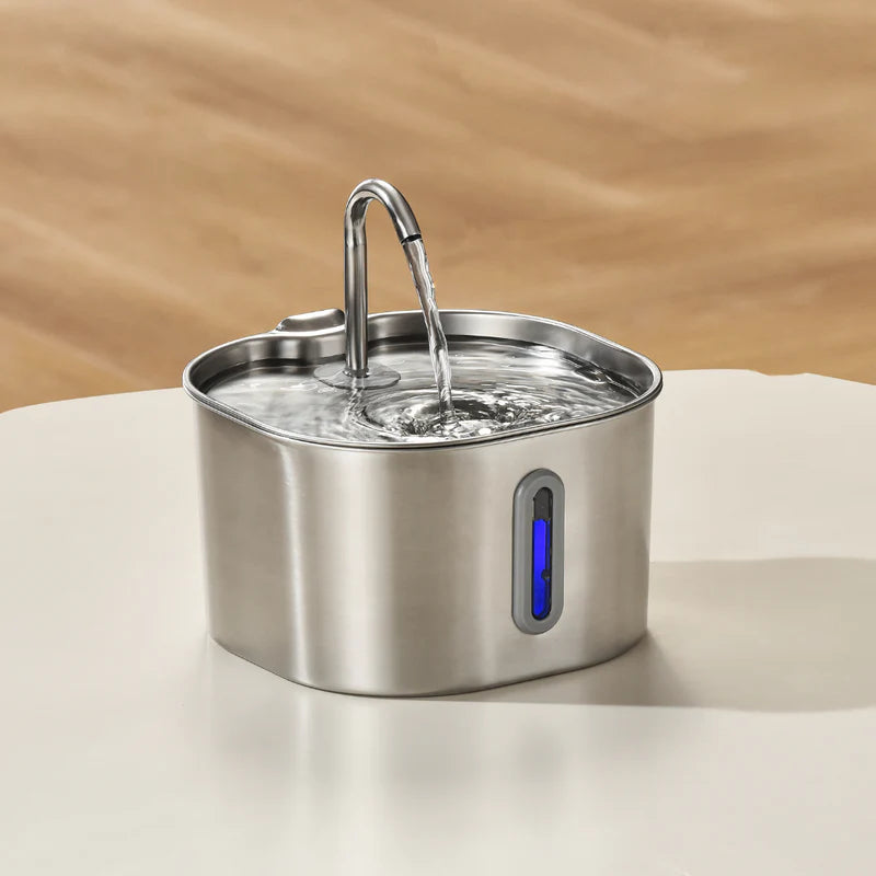 Freeying™ · Fuente de acero para gatos
